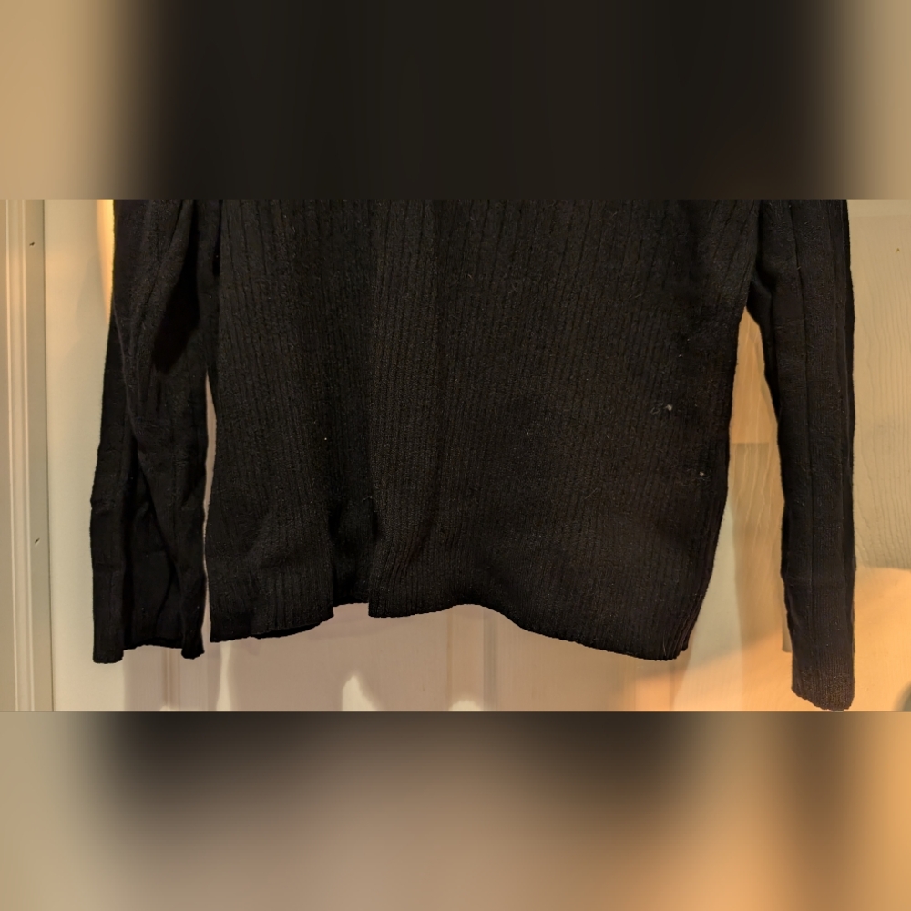 Claiborne Mens Black Long Sleeve Ribbed V-Neck Sweater Rayon Nylon Blend Size XL - Picture 9 of 14